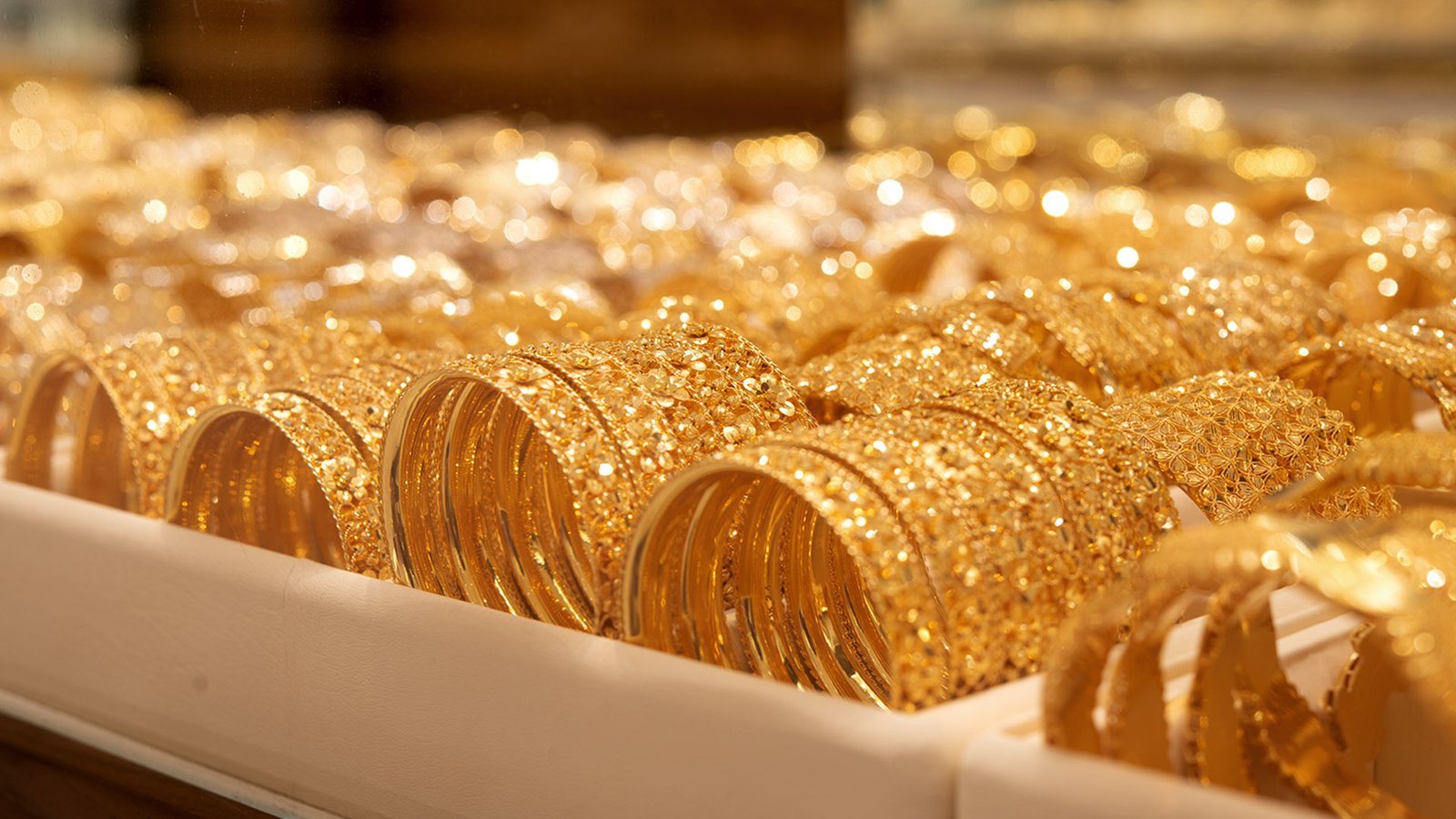 فرصة لشراء الذهب أسعار الذهب فى التراجع اليوم