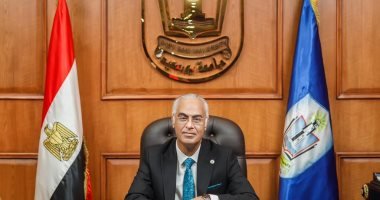 دكتور أيمن إبراهيم رئيس جامعة بورسعيد 